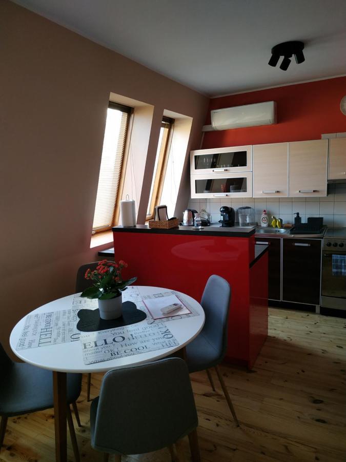 Apartament „kredka I Ołówek” *